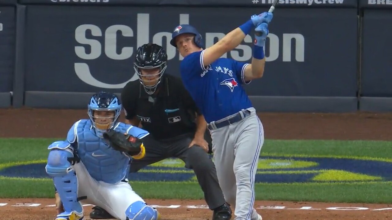 Chapman launches solo home run to carry the Blue Jays