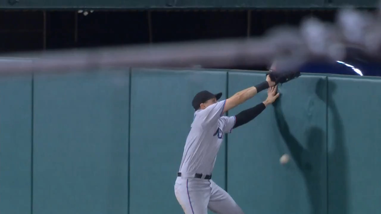 Meneses turns on the jets to secure the inside-the-park home run against Miami – Sportsnet.ca
