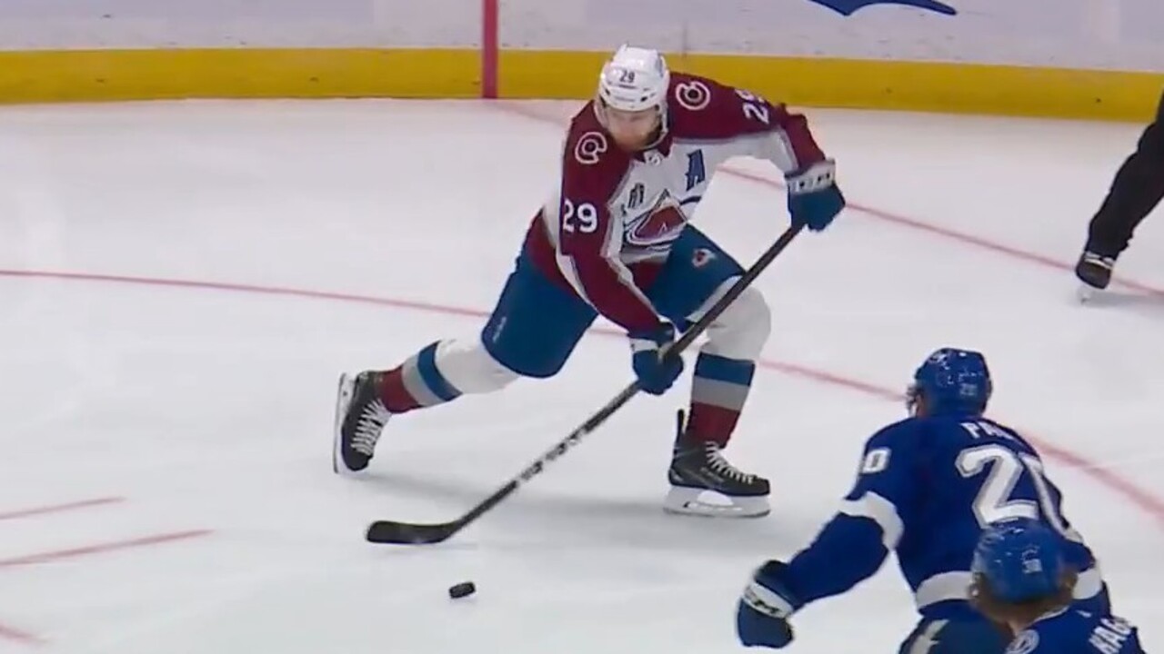 McKinnon blows up one time past Vasilevsky and concludes Game 6