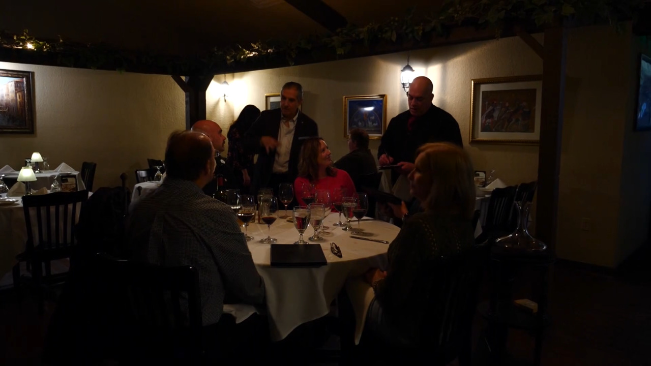 Villa Ravenna Fine Dining link