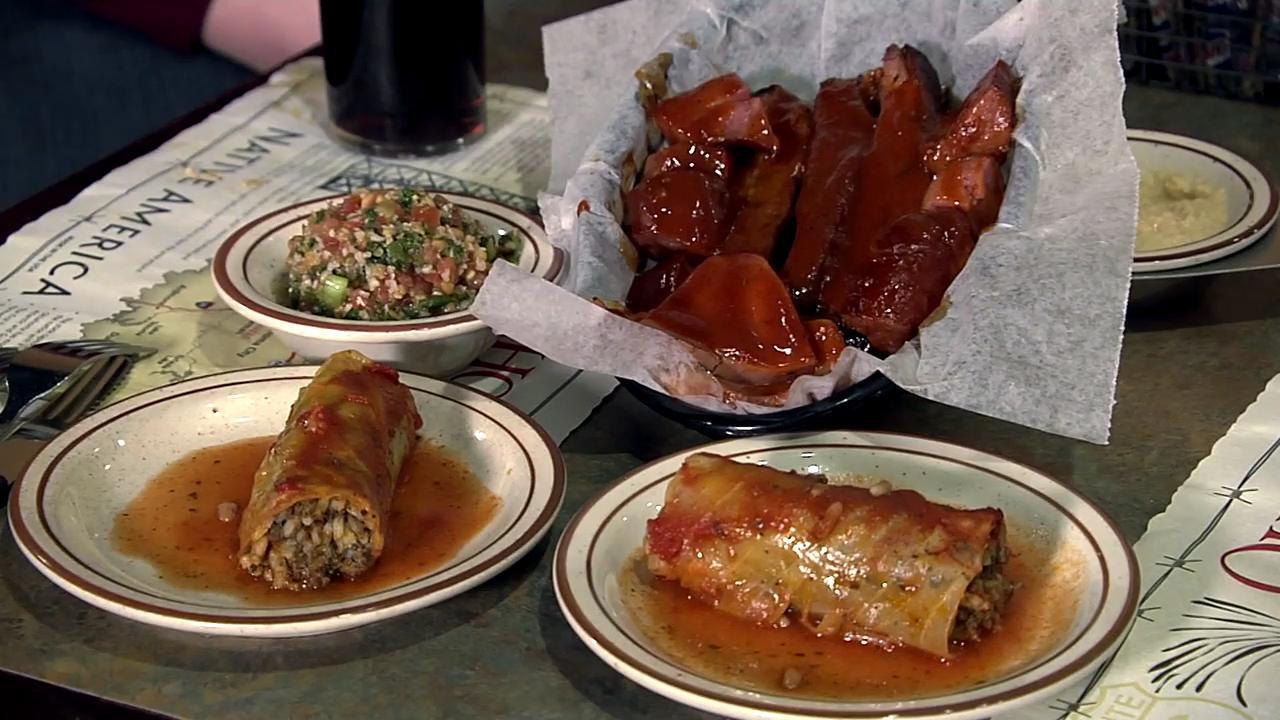 Freddie’s Bar-B-Que & Steak House link