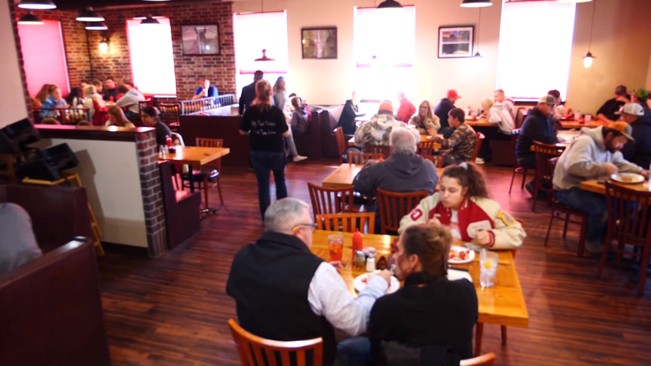 Gusto's Italian Grill & Pizza link