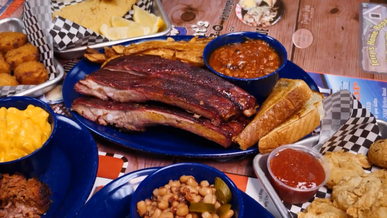 Runt’s Bar-B-Q link