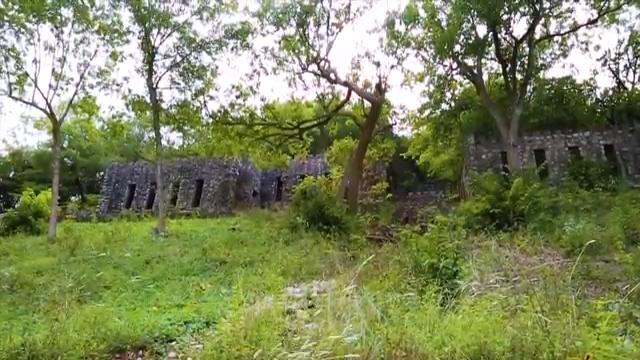 Collings Castle at Turner Falls link