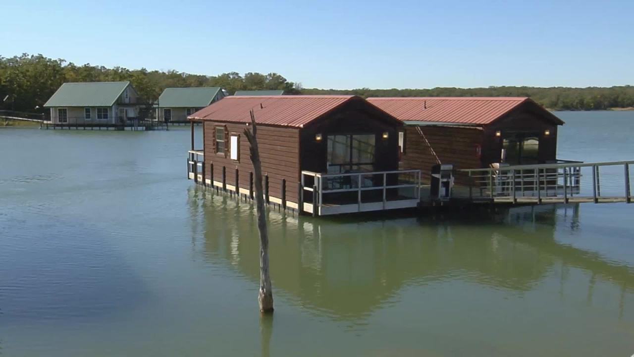 Lake Murray Floating Cabins link