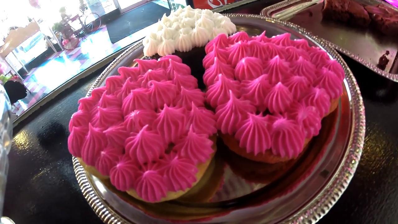 Sprinkles Cakes & More link