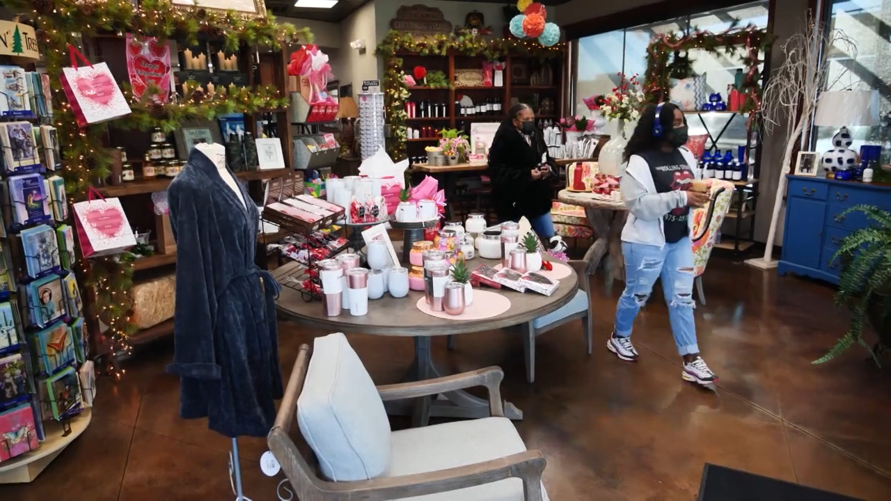 Anderson Pharmacy & Accents link