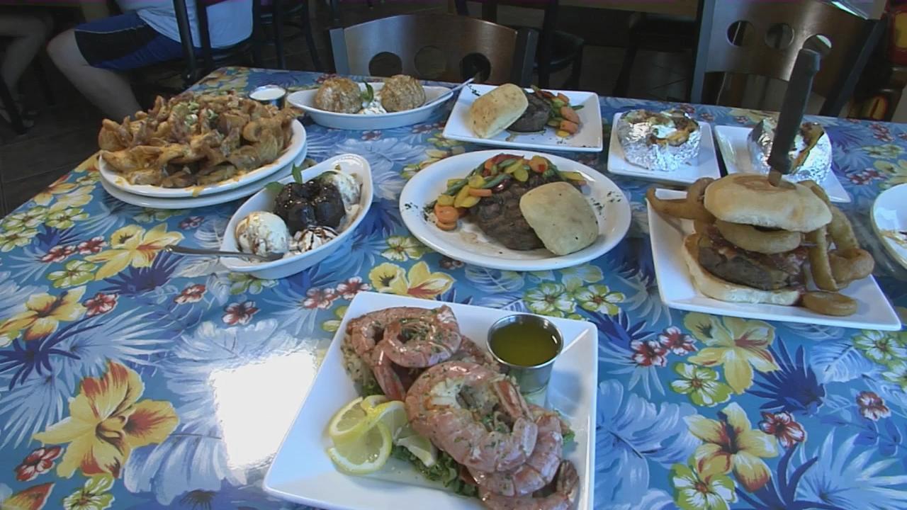 Sneaky Tiki Restaurant and Brewery link