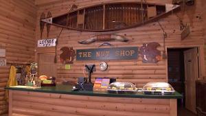 Flying G Ranch Nut Shop