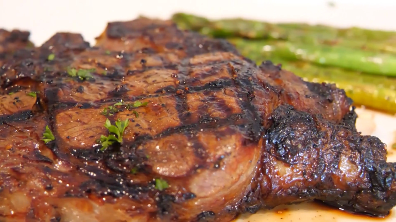 Kat’s Steakhouse link