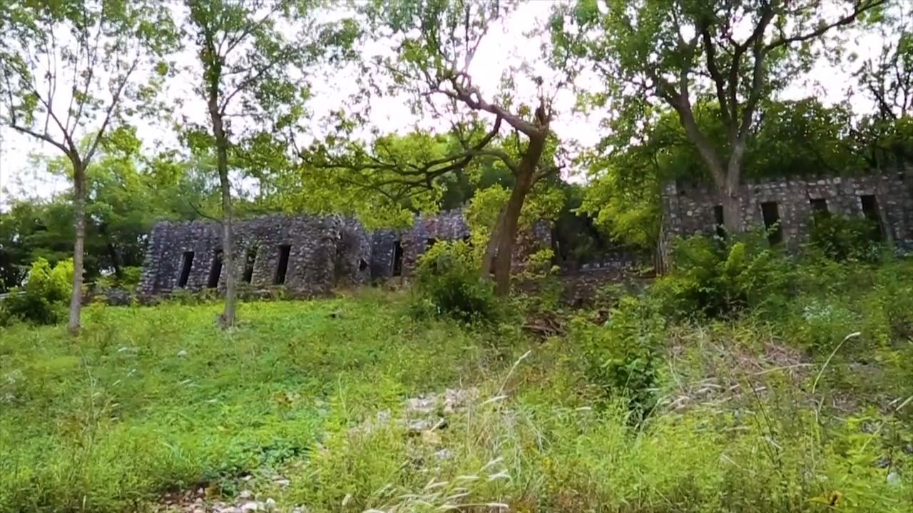 Collings Castle - Turner Falls link