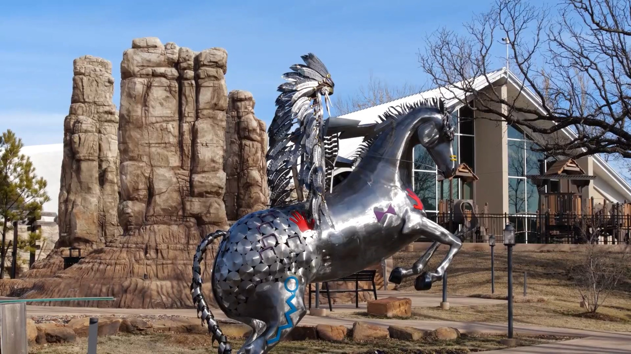 Native artist Gene “IronMan” Smith link