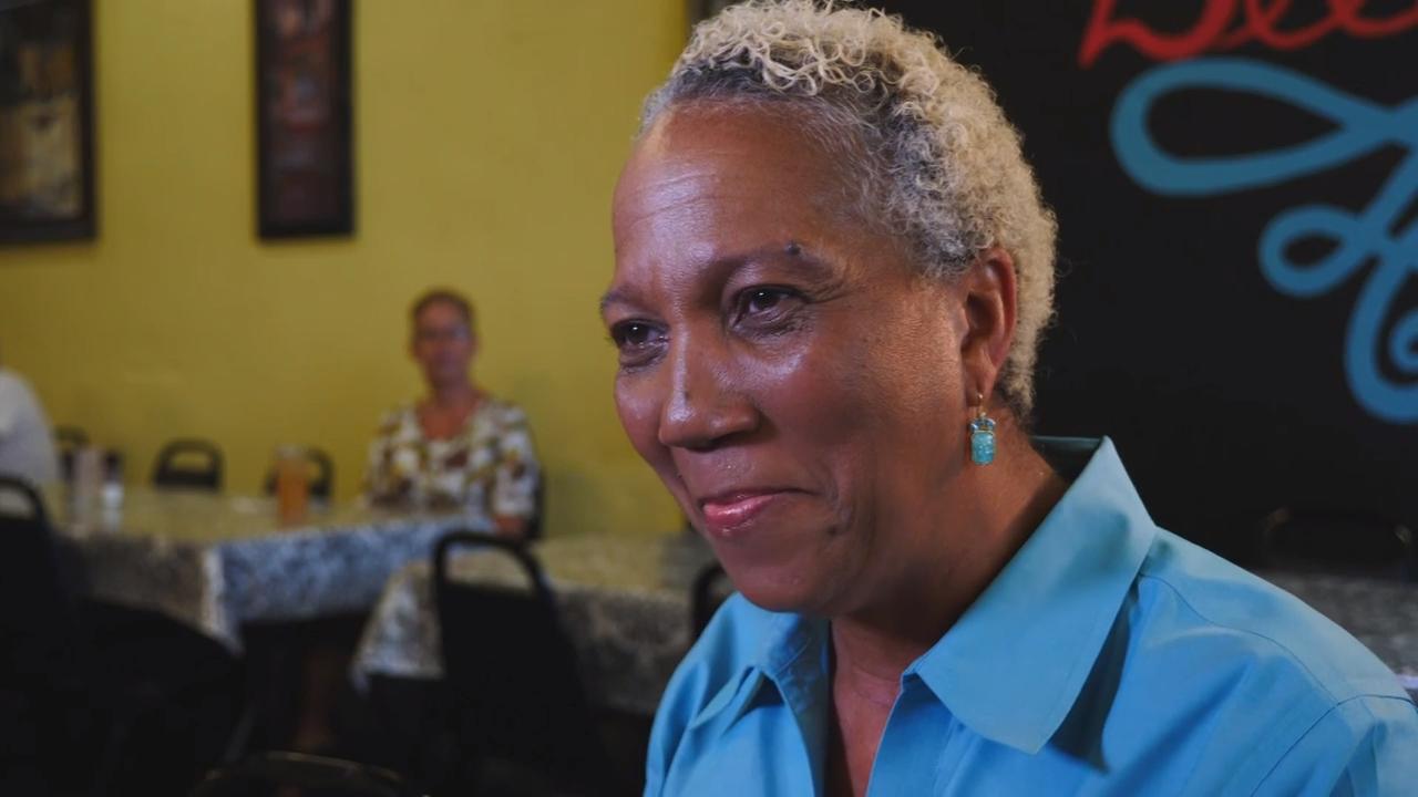 Clara Belle's Restaurant link