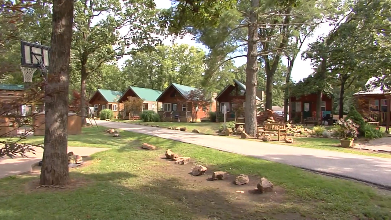 Lee’s Grand Lake Resort link