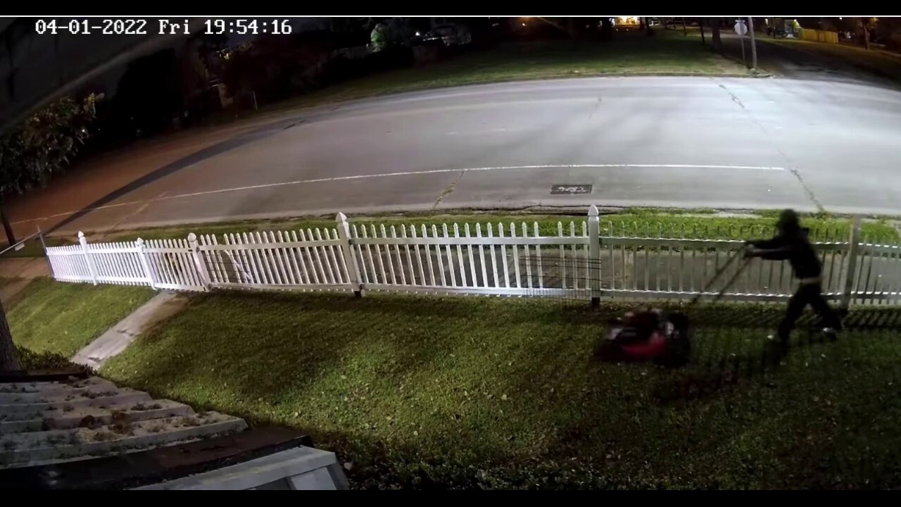 Texas Police Release Video Of Suspect Allegedly Burglarizing Home Mowing Victim S Lawn Fox