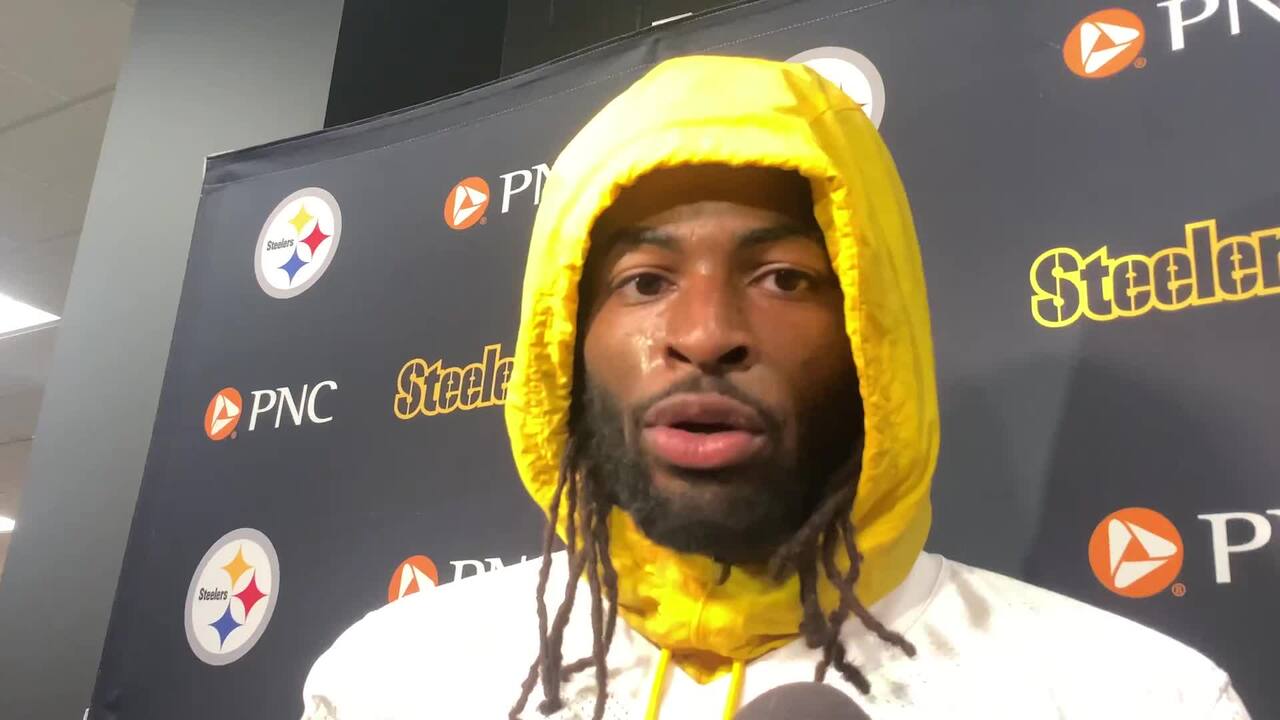 Steelers running back Najee Harris points finger at himself — and