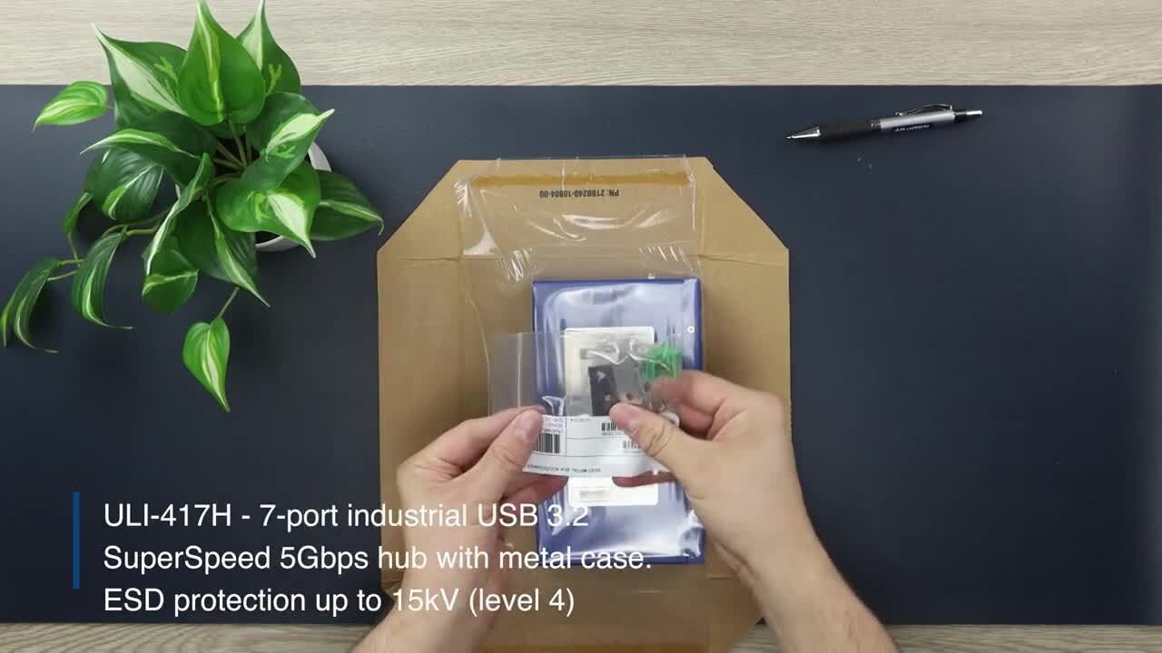 Unboxing the BB-USH207 Industrial USB 3.2 Hub (7 Port)