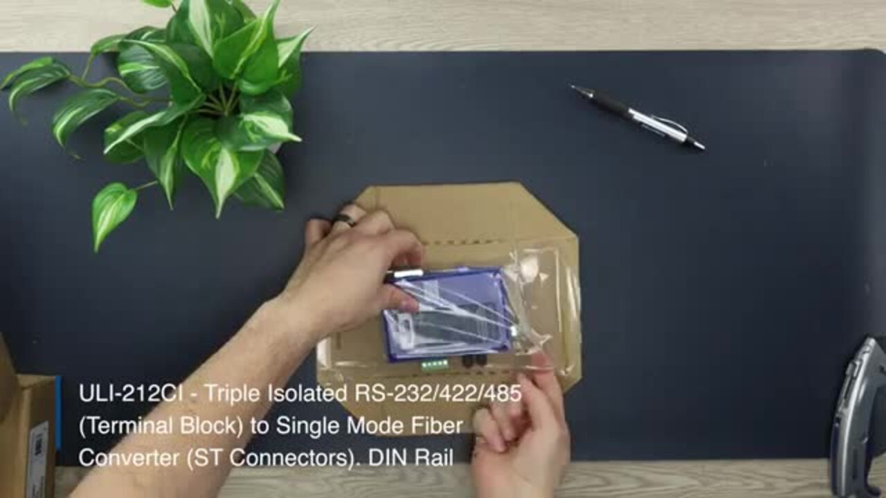 Unboxing the BB-FOSTCDRI-ST Fiber Converter (ST Connectors)