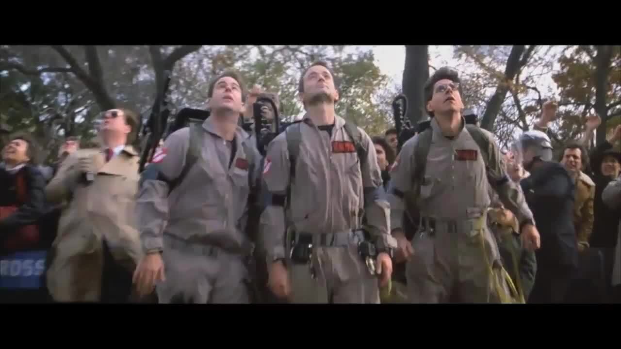 Play trailer for Ghostbusters (1984)
