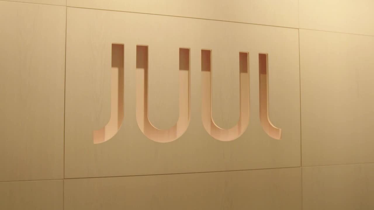 Les tats-Unis interdisent la vente des cigarettes lectroniques de Juul  Labs - visuel CNN