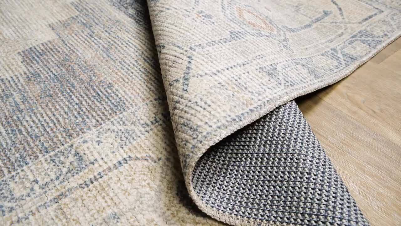 Livabliss Becki Owens Luca Gray Oriental Doormat 2 ft. x 4 ft