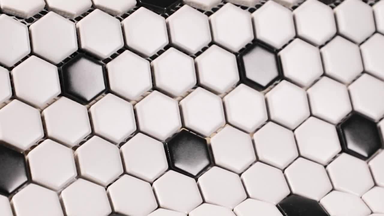Bedrosians Manhattan Platinum 4-in x 8-in Glass Mosaic Tile Sample