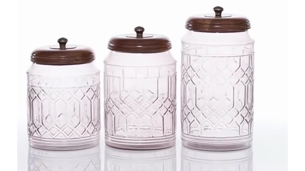 Harper & Willow Large Round Clear Glass Textured Patterned Jars with Wood  Lids, 8 in., 9 in., 11 in., 3 pc. at Tractor Supply Co.