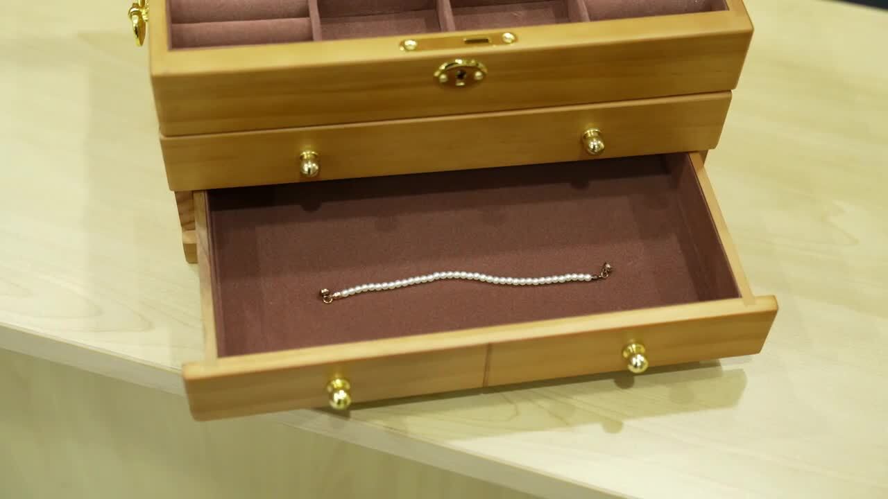 YIYIBYUS 3-Layers Wooden Jewelry Box with Lock OT-ZJGJ-5148 The