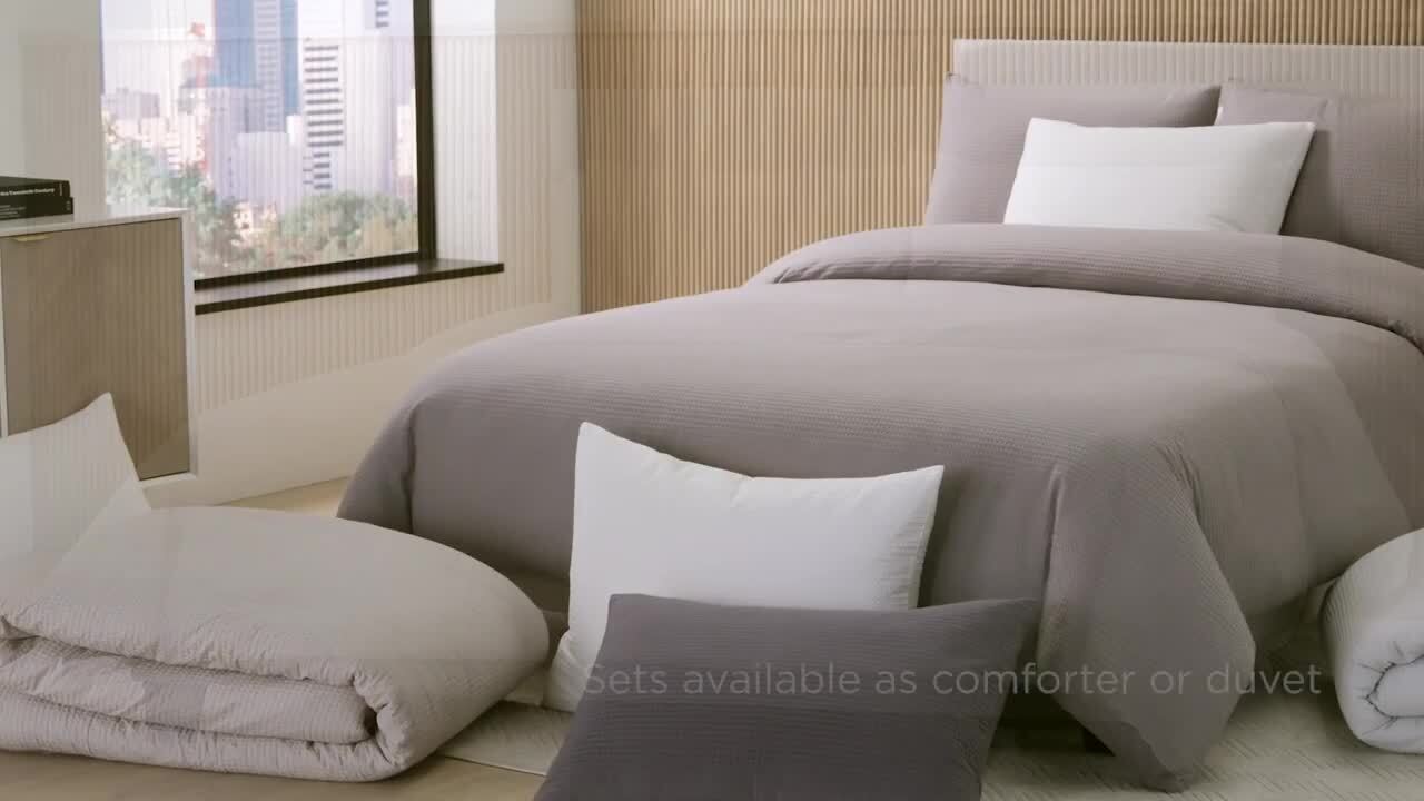 VERA WANG Waffle Pique 3-Piece White Solid Cotton King Duvet