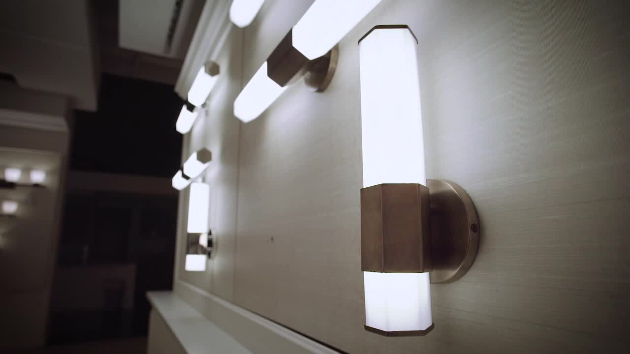 HINKLEY - Facet 32.00-Watt Integrated Led Black Oxide Integrated Led Bath Light