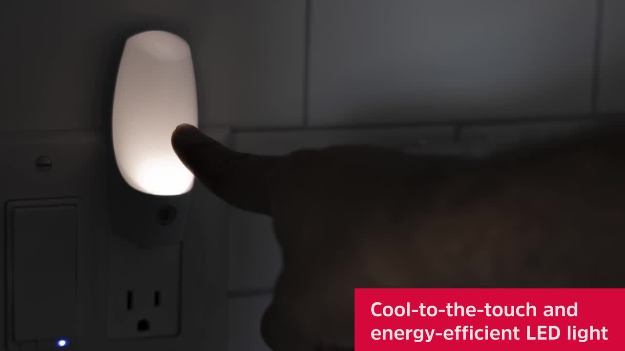 Energizer Plug-In Light Sensing LED Night Light White