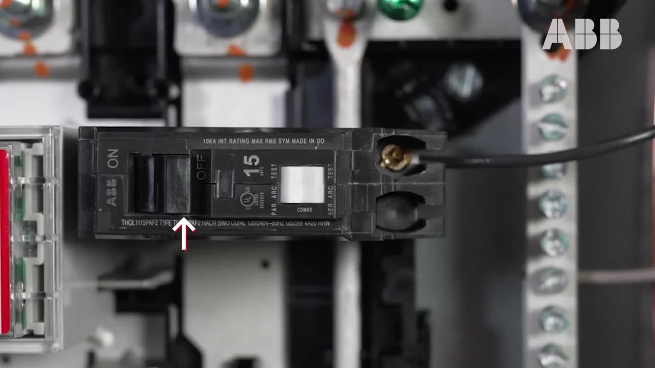 入荷極小！新作】ABB インダストリアルプラグ&ソケット 3125P1W