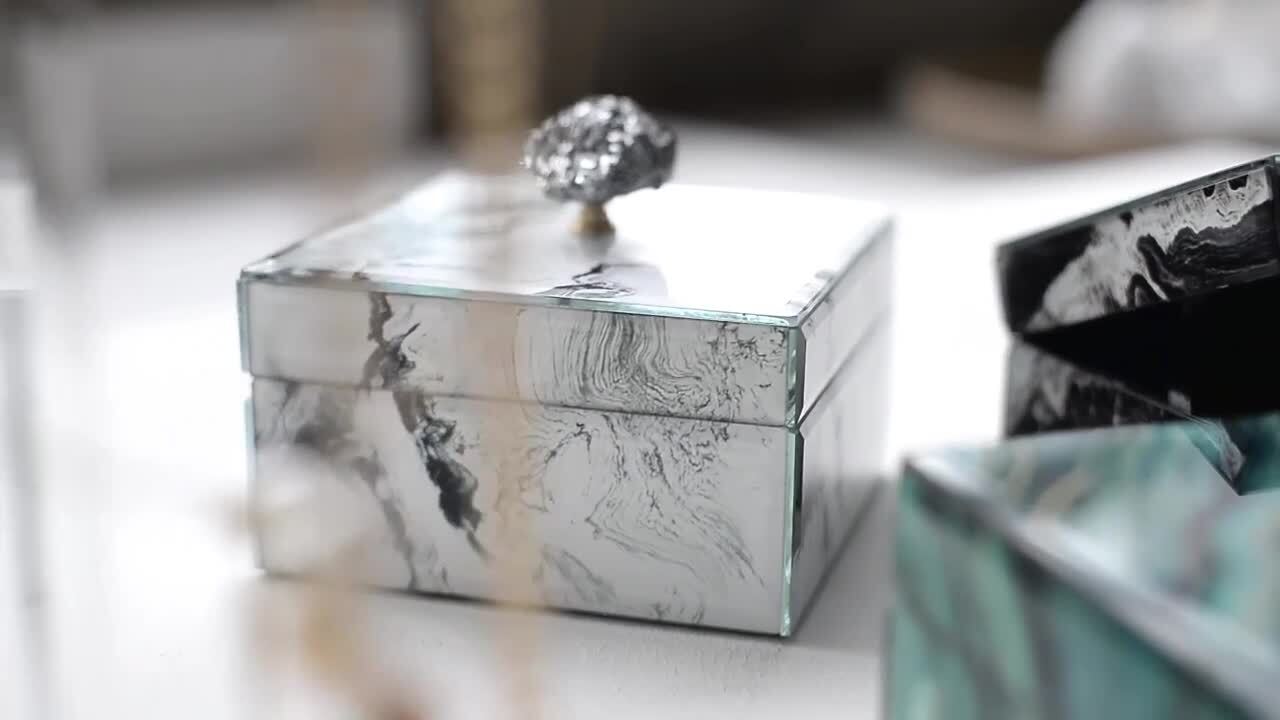 Large Marble Box with Flower