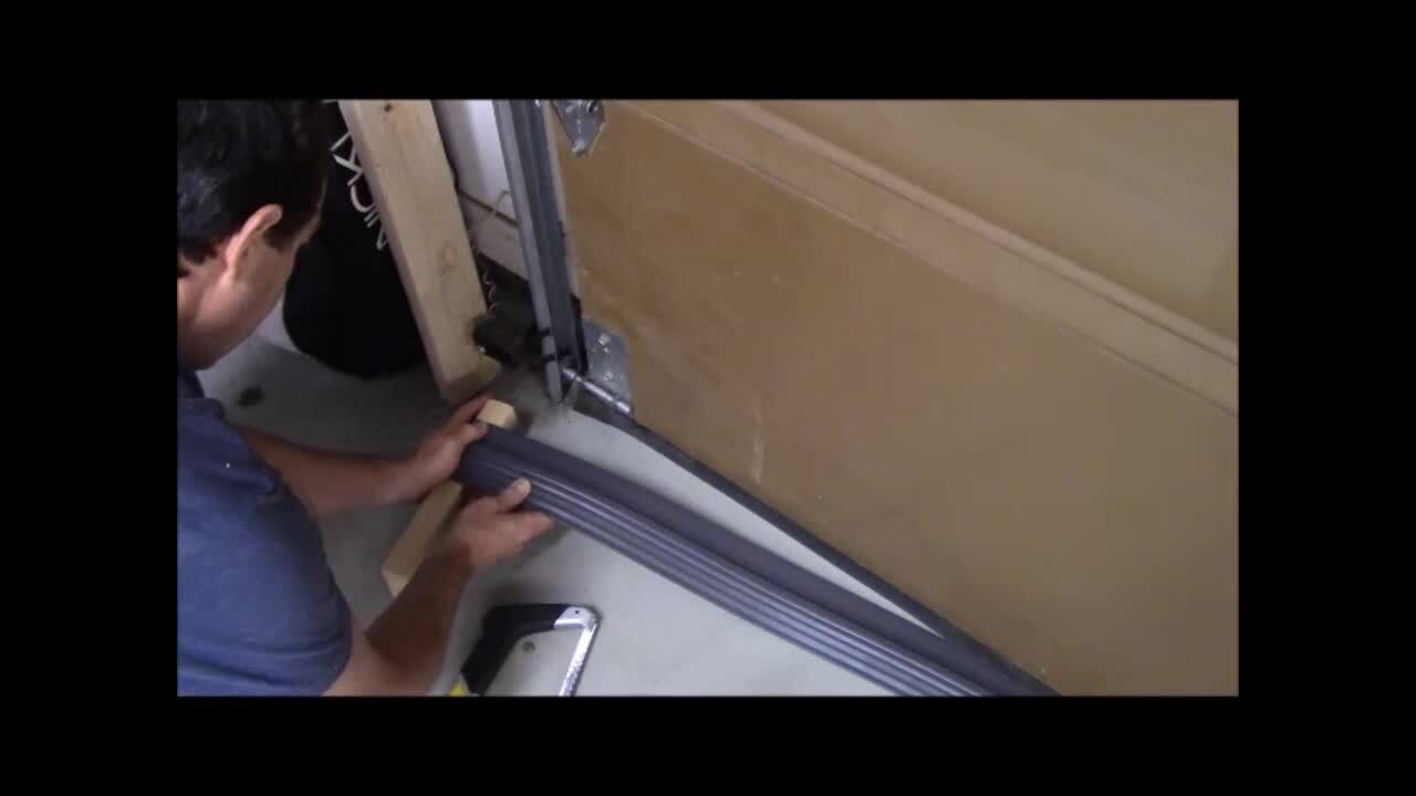 Tsunami Seal 10.25 ft. Brown Garage Door Threshold Seal Kit 52010