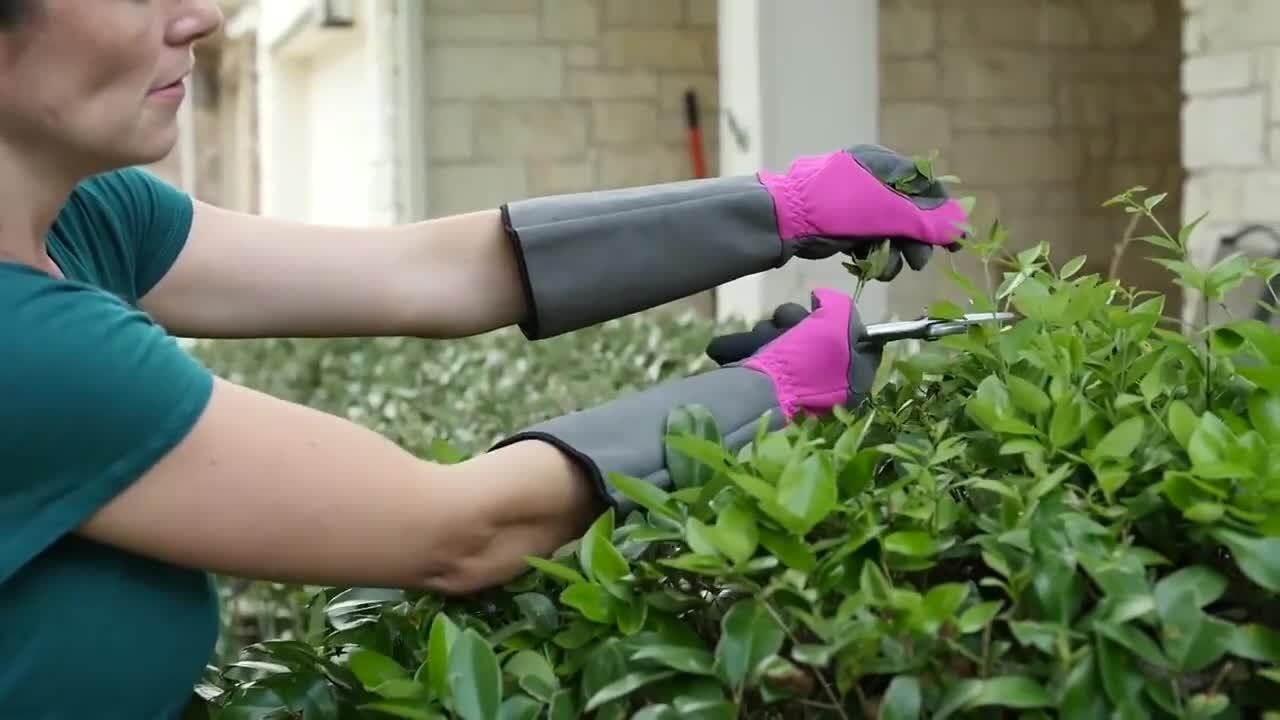 Gardening Gloves for Women Men Gardening Gifts Thorn Proof