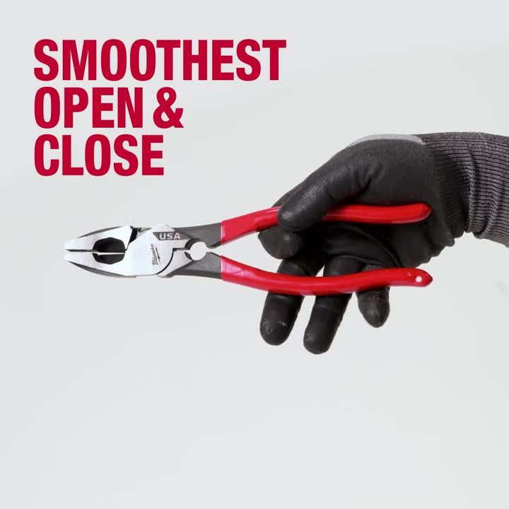 Milwaukee 9 in. Lineman's Pliers with Thread Cleaner / Fish Tape