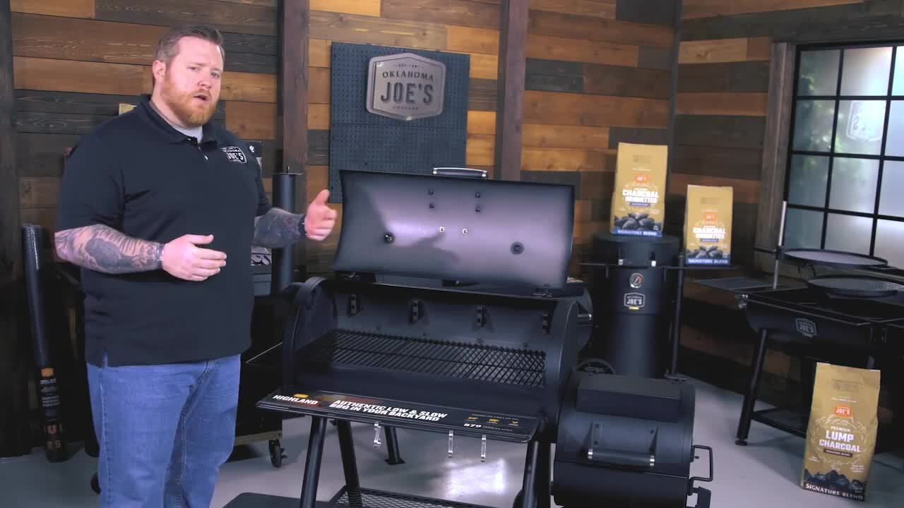 OKLAHOMA JOE'S Highland Reverse Flow Charcoal Barrel Smoker in