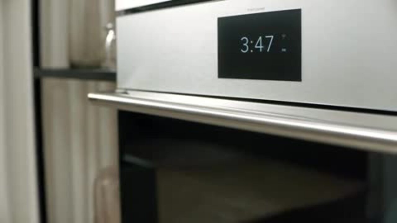 Café™ 30 Smart Single Wall Oven with Convection in Platinum Glass -  CTS70DM2NS5 - Cafe Appliances