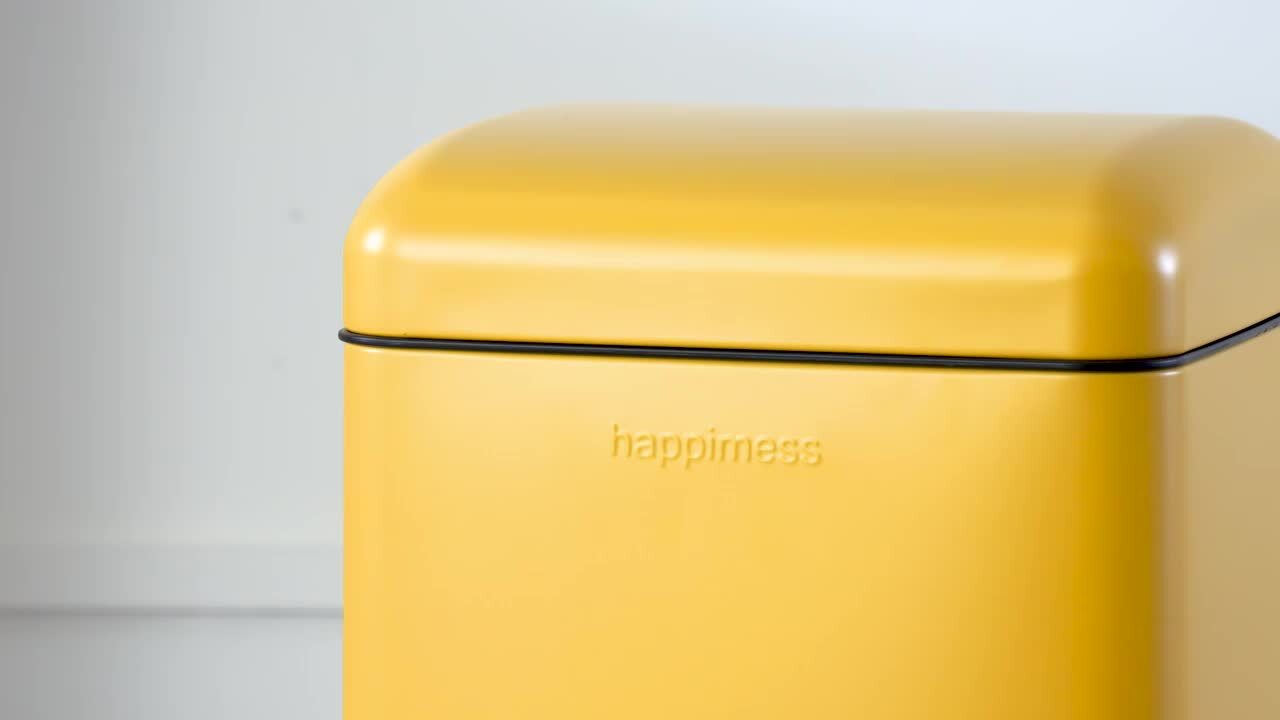 happimess Betty Retro 8 Gal. Step-Open Trash Can, Daffodil Yellow happimess Betty Retro 8 Gal. Step-Open Trash Can, Daffodil Yellow
