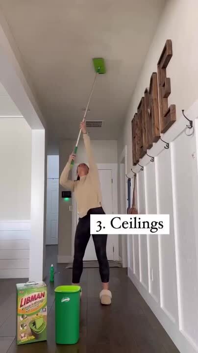 Libman - Rinse 'N Wring Microfiber Flat Mop and Bucket System with Extra Refill Pad
