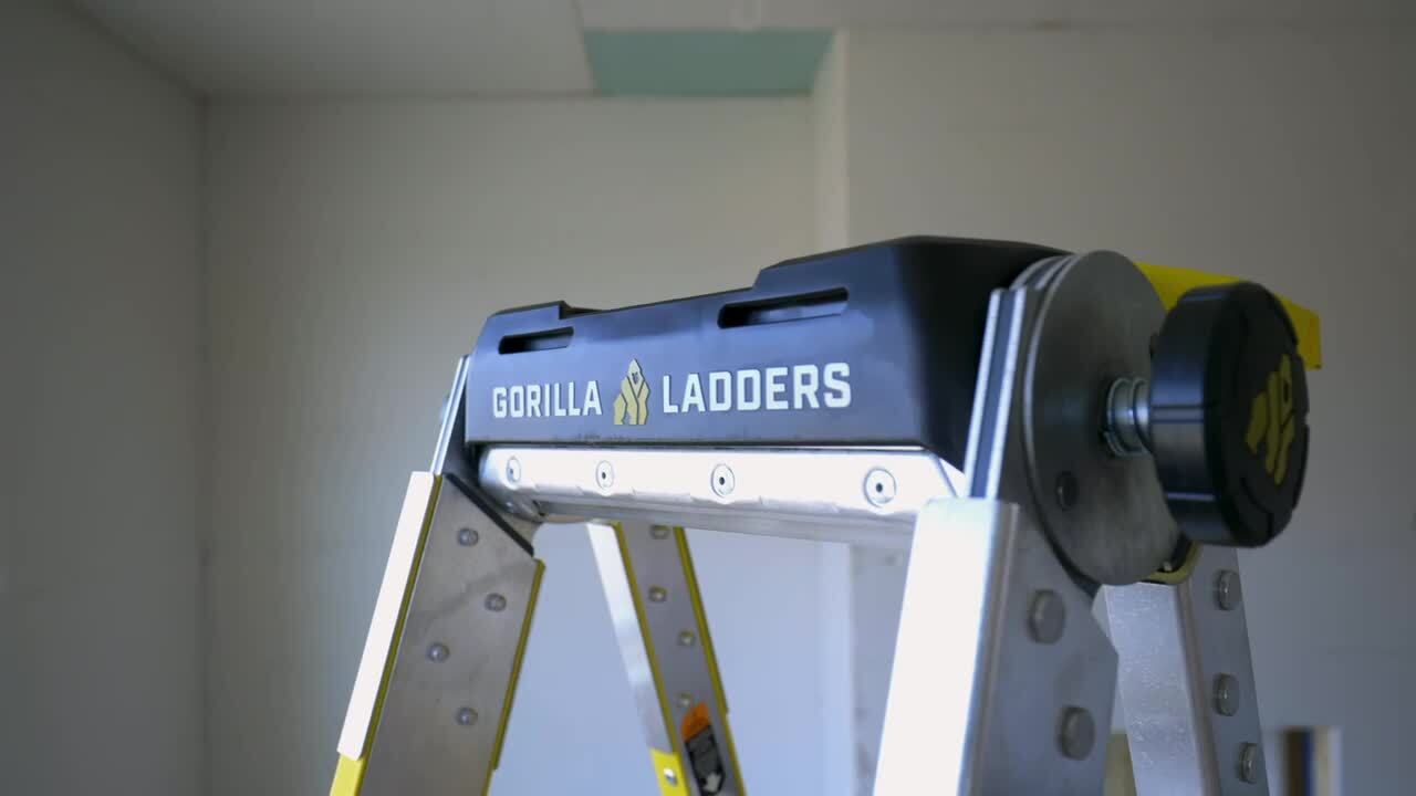 Reviews for Gorilla Ladders 15 ft. Reach Fiberglass Twin Step Multi