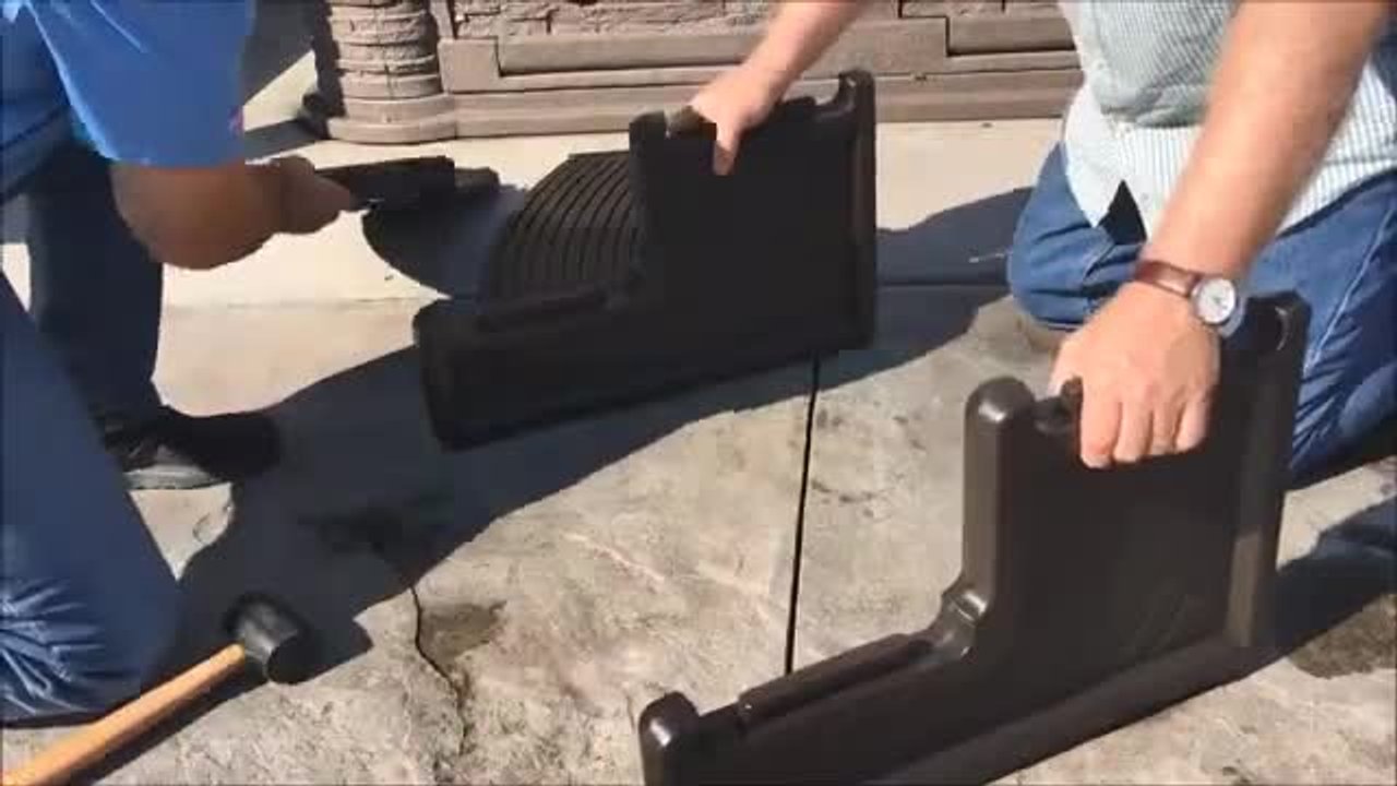 Confer Plastics Handi-Step 300 pound Spa Step Charcoal Grey