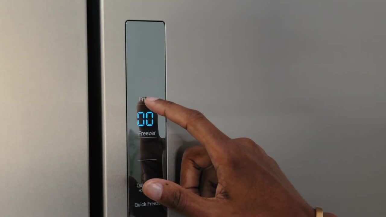 16.8 cu. ft. Counter Depth French Door Refrigerator in Stainless Steel