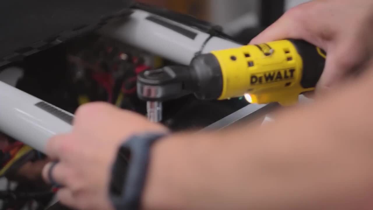 DEWALT Mechanics Tool Set (84-Piece) DWMT81531 - The Home Depot