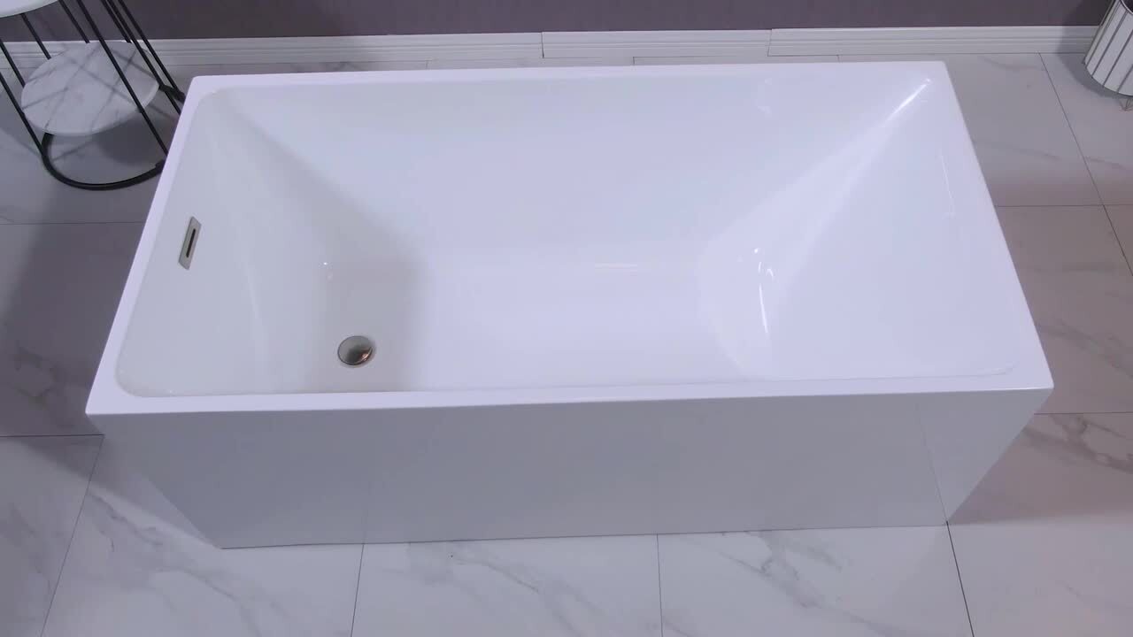 Logan 71 inches Center Drain Freestanding Bathtub in Glossy White Logan 71 inches Center Drain Freestanding Bathtub in Glossy White