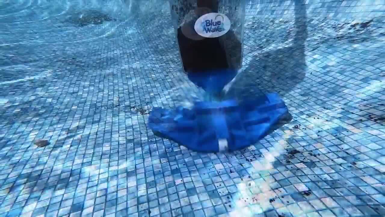 Blue Wave Pool Blaster Fusion PV-10 Hand-Held Suction Side Lithium