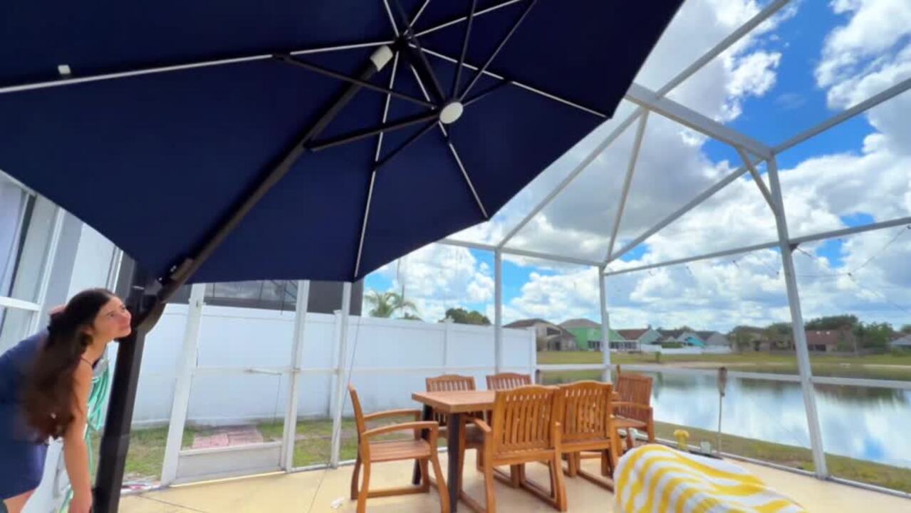 Sonkuki 11 ft. Solar LED Round Aluminum Cantilever Outdoor