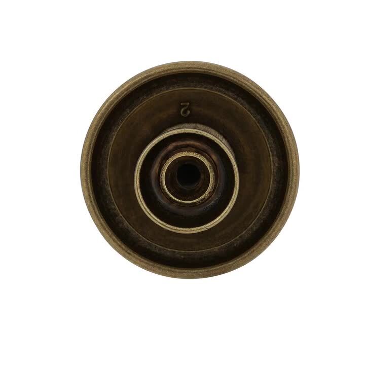 Sundial 1-3/8 in. (35mm) Antique Brass Round Cabinet Knob Sundial 1-3/8 in. (35mm) Antique Brass Round Cabinet Knob