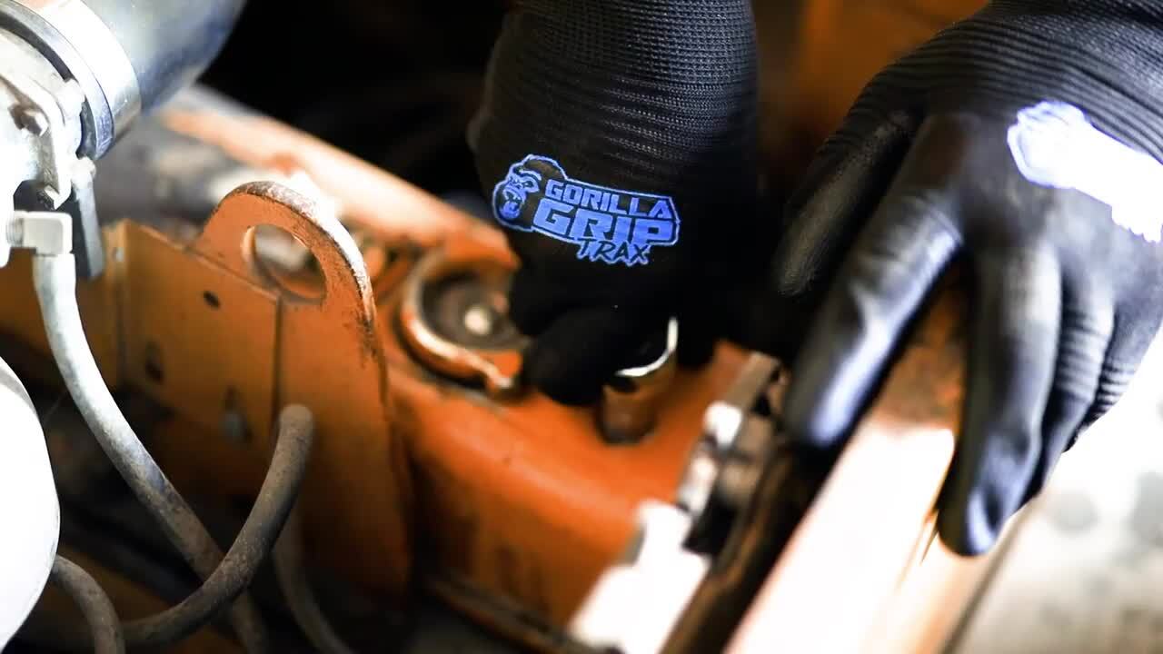 GORILLA GRIP Medium TRAX Extreme Grip Work Gloves 25486-054 - The