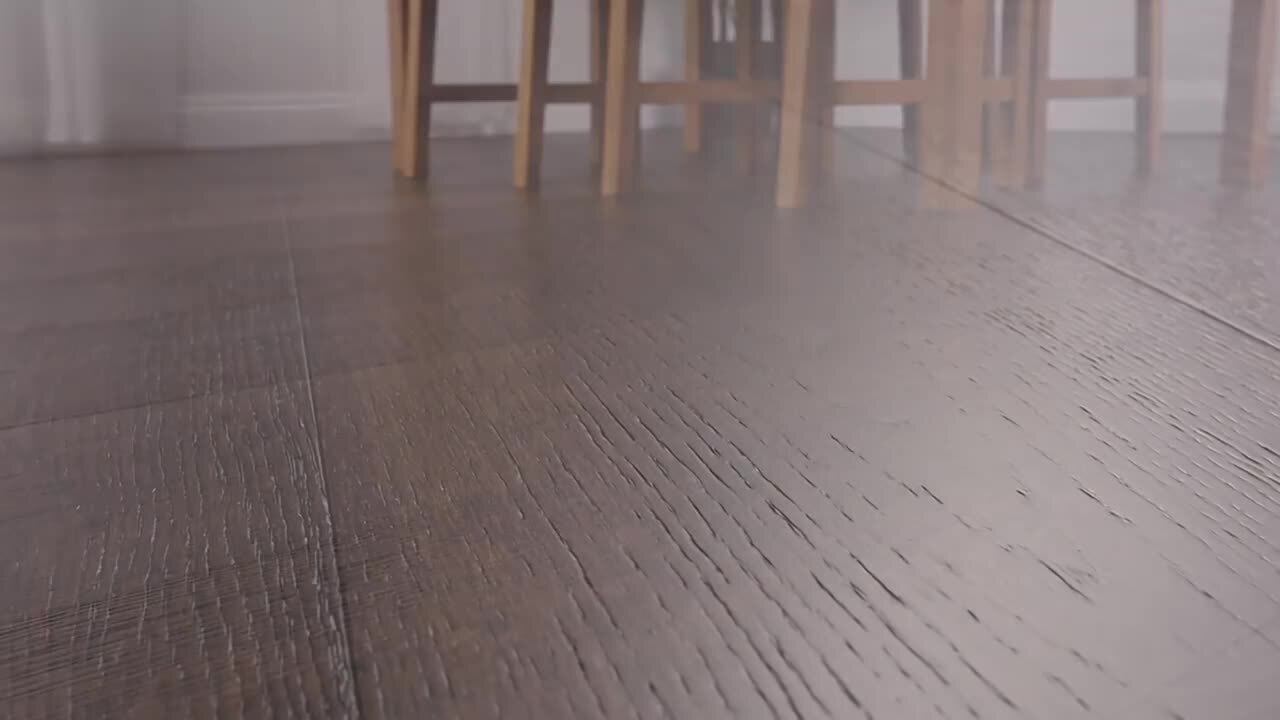 MSI Madison Pointe White Oak XL 1/2 in. T x 7.48 in. W Tongue and Groove Engineered Hardwood Flooring (34.97 sq. ft./case)